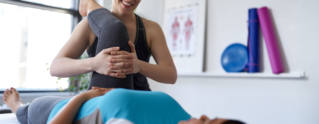 6 Tips for Resolving Lateral Hip Pain - Feldman Physical Therapy and  Performance
